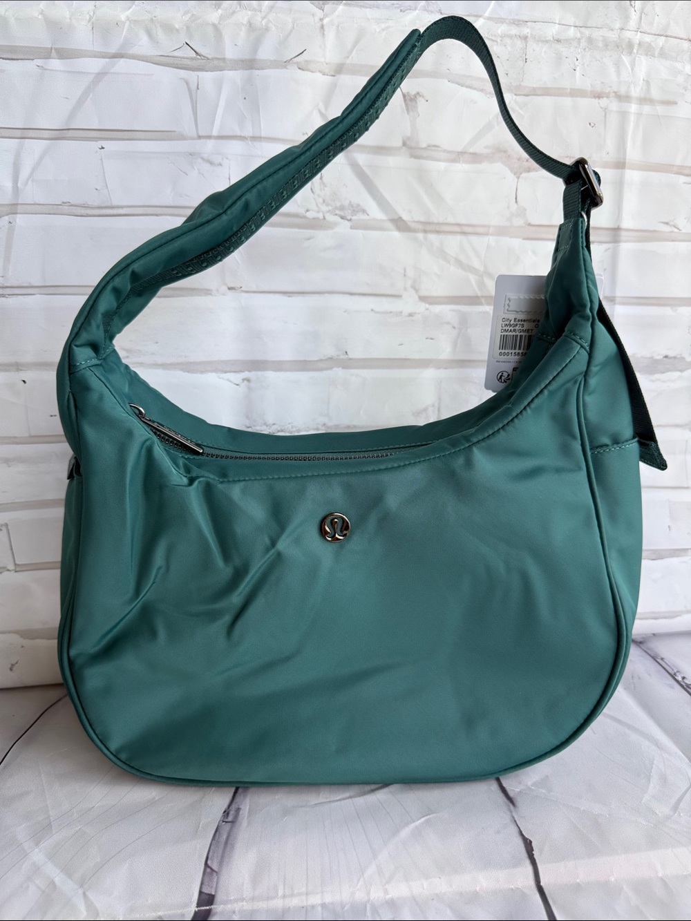 lululemon athletica City Essentials Shoulder Bag in Deep Marina with Gunmetal